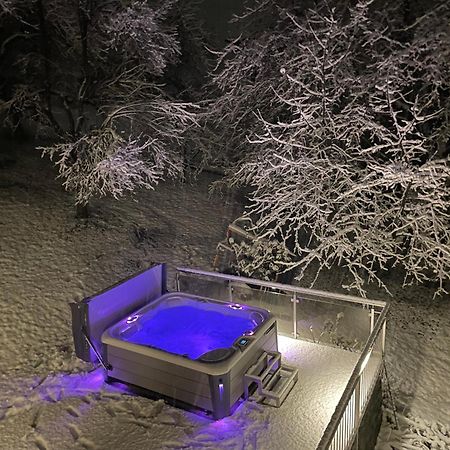 Apart Moidl Mit Privatem Pool Hart im Zillertal Luaran gambar