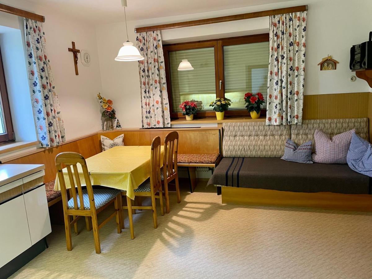 Apart Moidl Mit Privatem Pool Hart im Zillertal Luaran gambar
