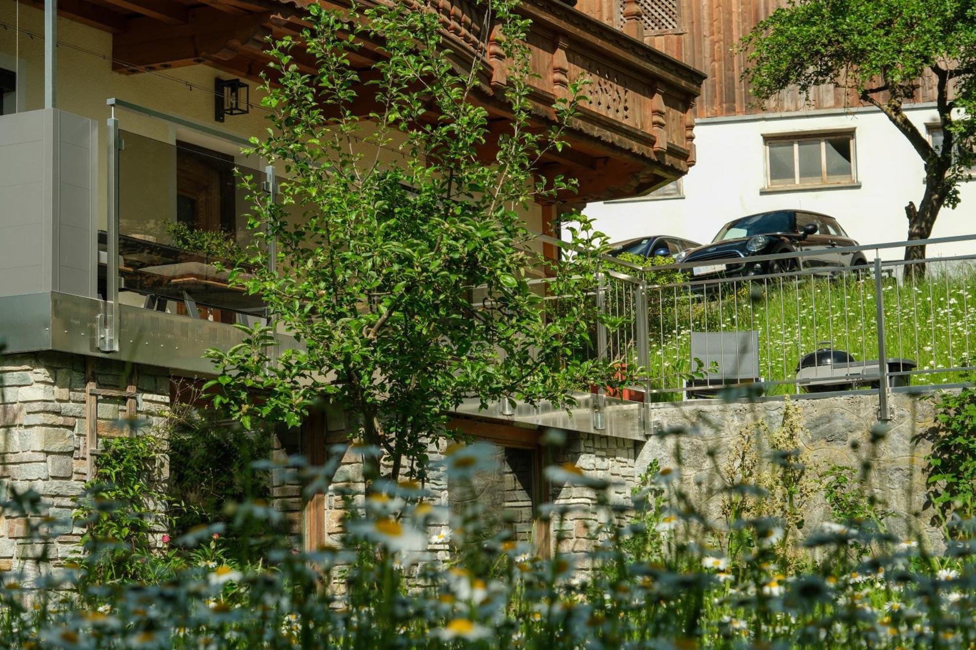 Apart Moidl Mit Privatem Pool Hart im Zillertal Luaran gambar